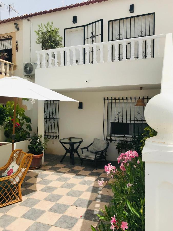 Apartamento Salinas Torrevieja Exterior foto